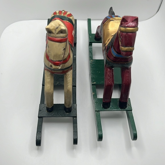 Set of 4 vintage hand made wooden horses - Picture 7 of 14